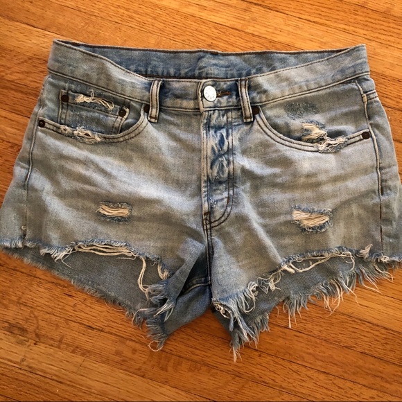 Urban Outfitters Pants - UO BDG denim shorts